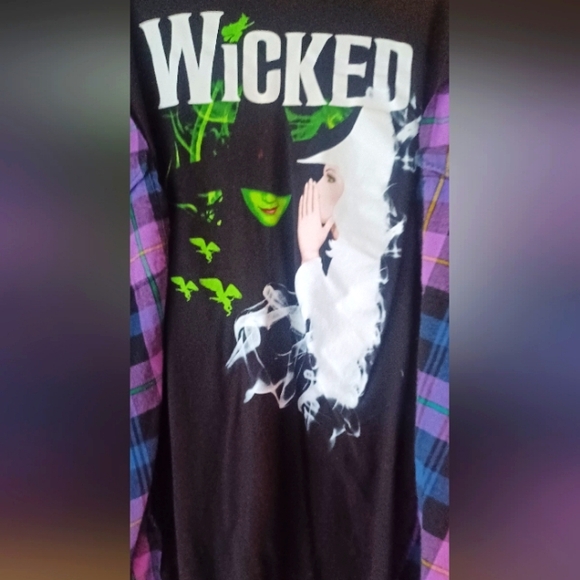 Upcycled Top: - Picture 4 of 4